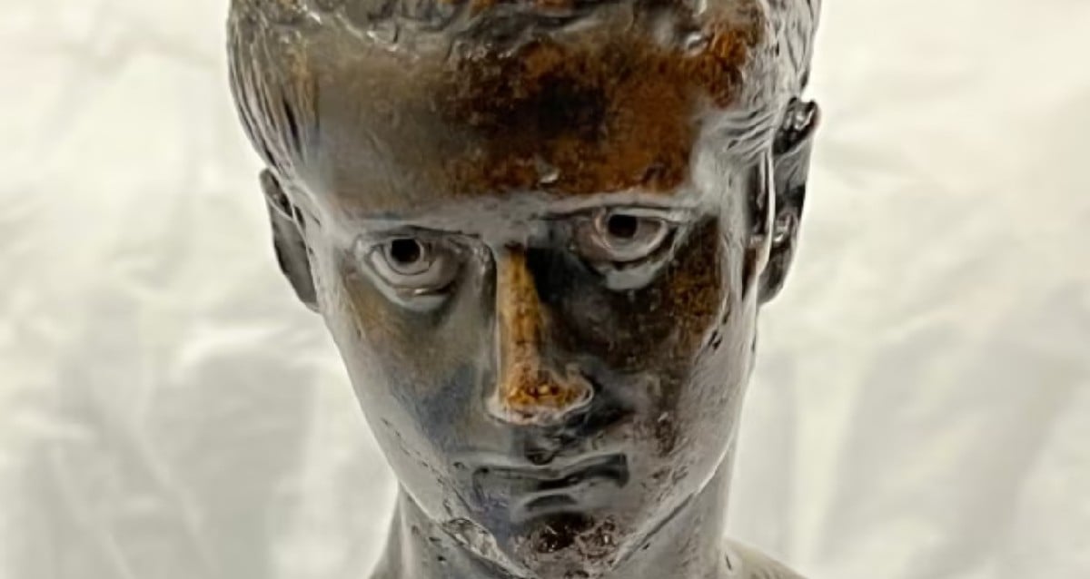 Busto de Calígula redescoberto após desaparecer por 200 anos