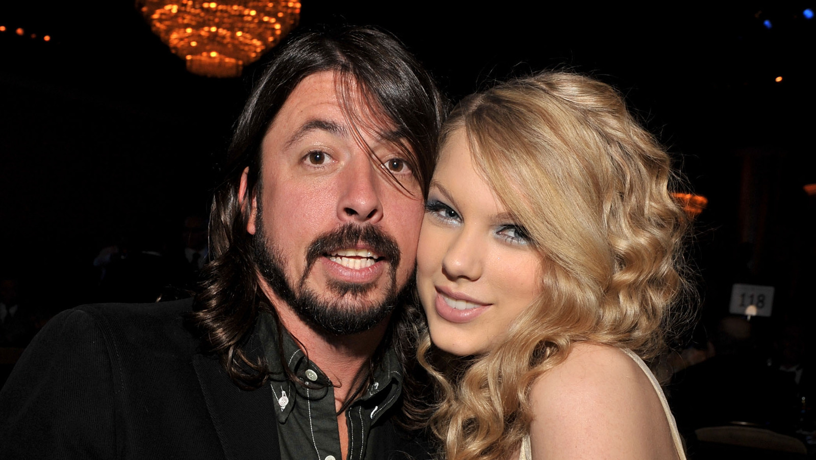 O grande motivo pelo qual Dave Grohl pode ter problemas com Taylor Swift
