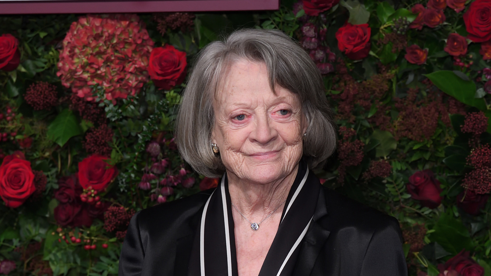 Maggie Smith, atriz de Harry Potter e Downton Abbey, morre aos 89 anos