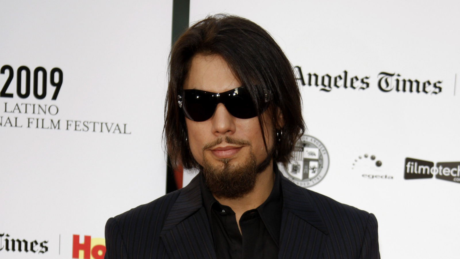 A trágica morte da mãe de Dave Navarro explicada