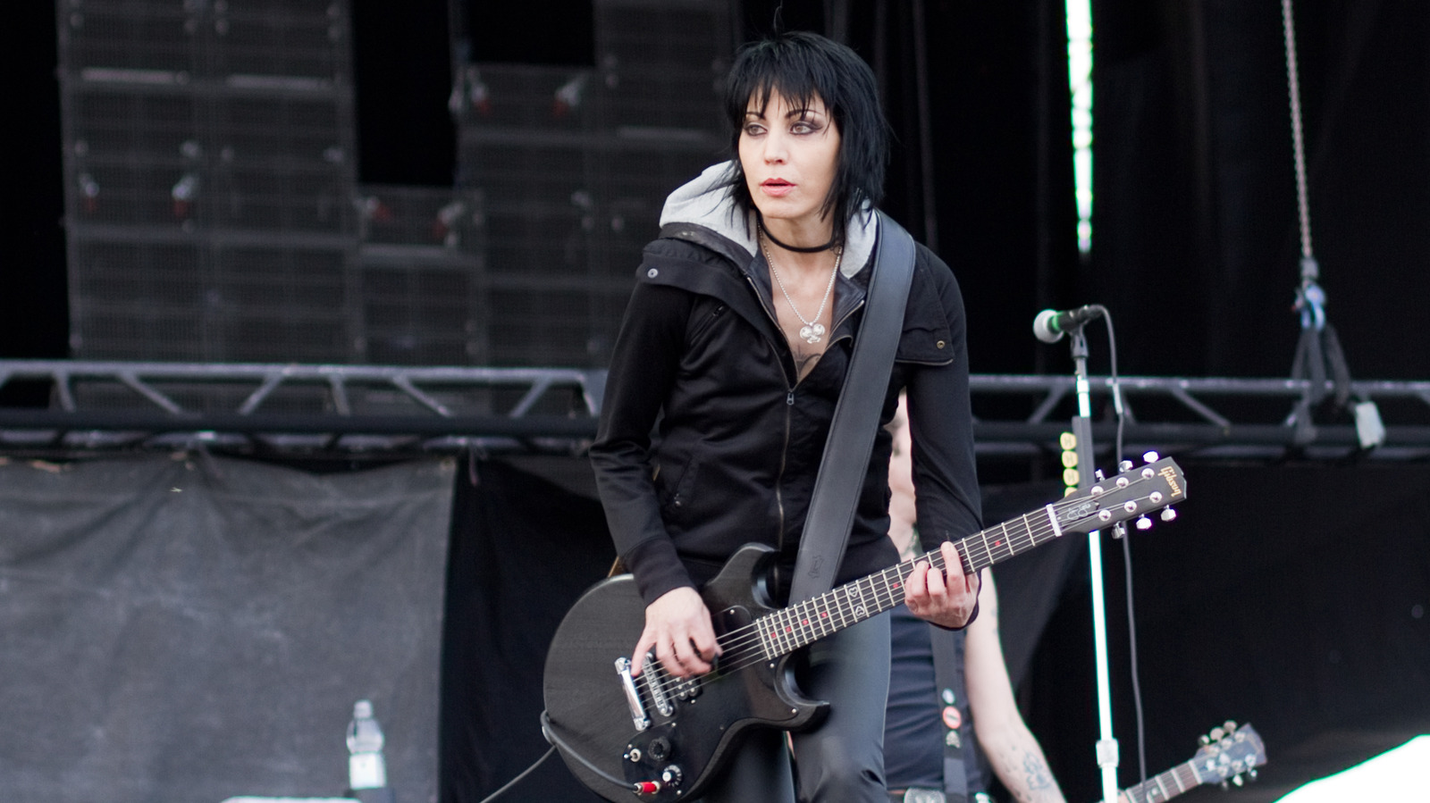 Como Joan Jett e os Blackhearts começaram sua banda