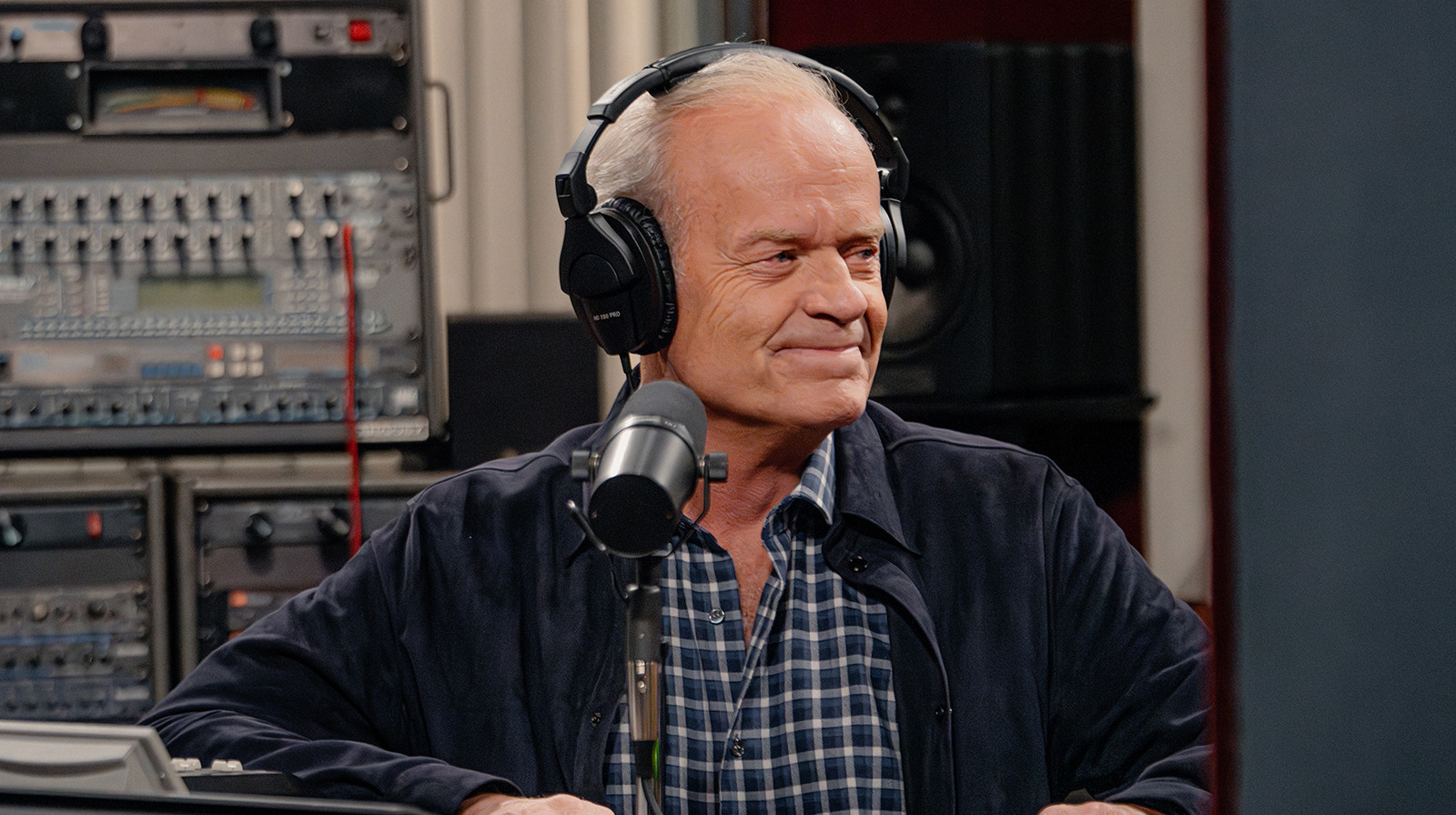 Segunda temporada de Frasier revela que Bulldog é gay