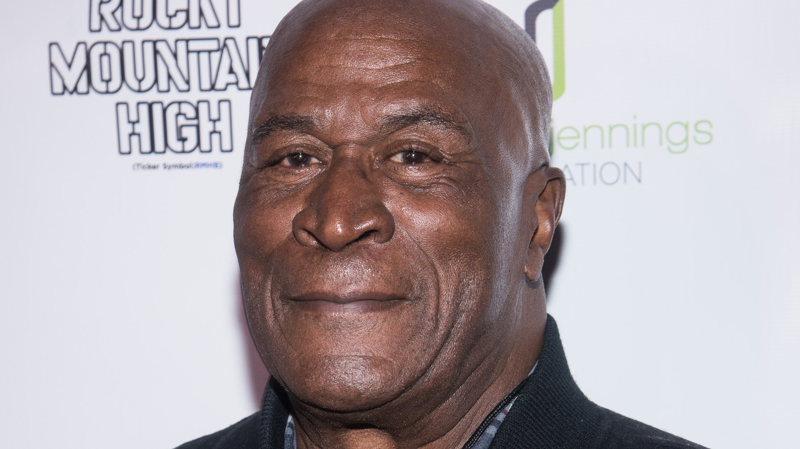 Vindo para a América e morrendo 2 estrelas John Amos morto aos 84