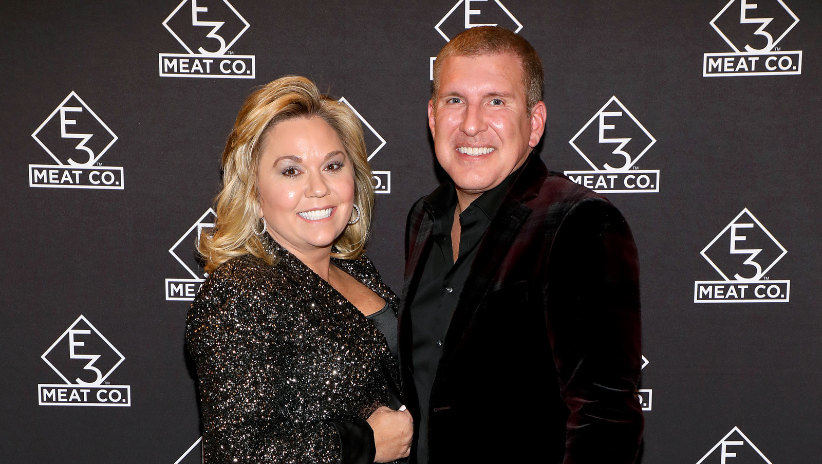 Como é realmente a vida de Todd e Julie Chrisley na prisão
