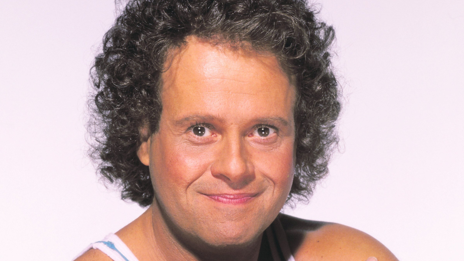 Coisas que surgiram sobre Richard Simmons depois que ele morreu