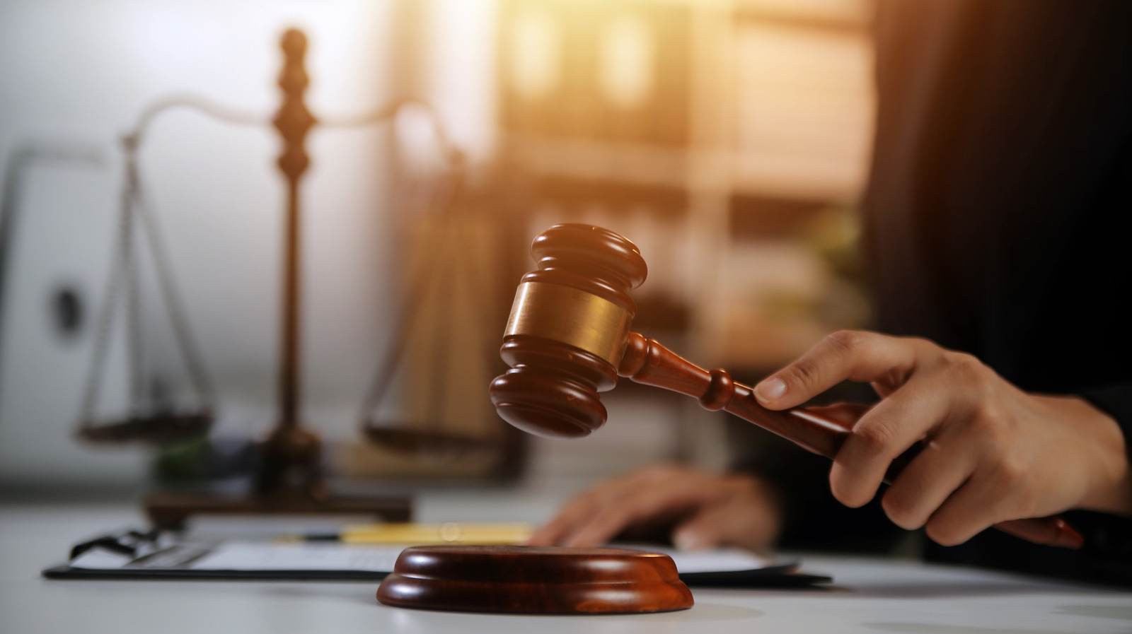 Esses presidentes desafiaram ordens judiciais antes