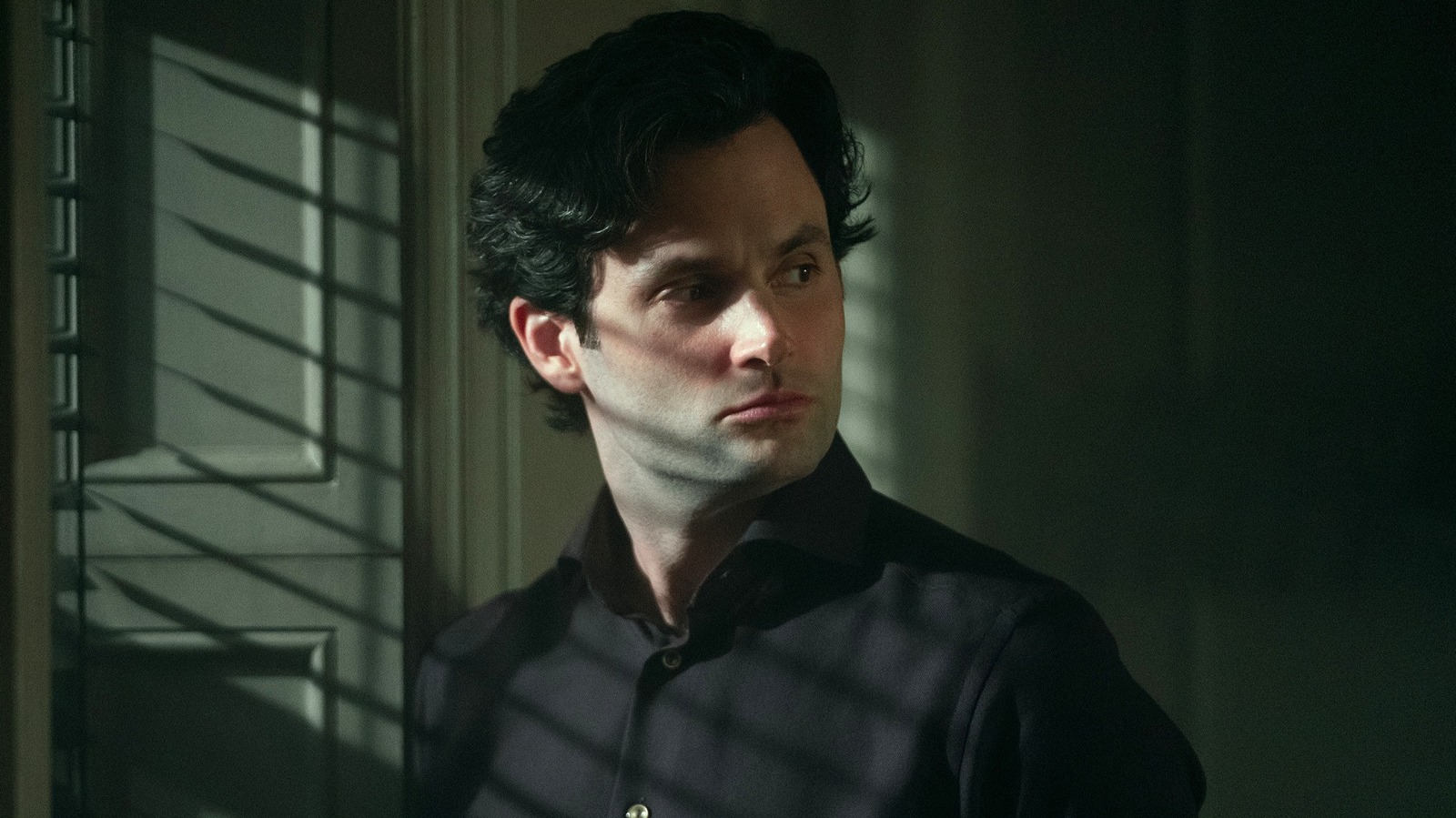Penn Badgley entrega, mas a temporada final cai