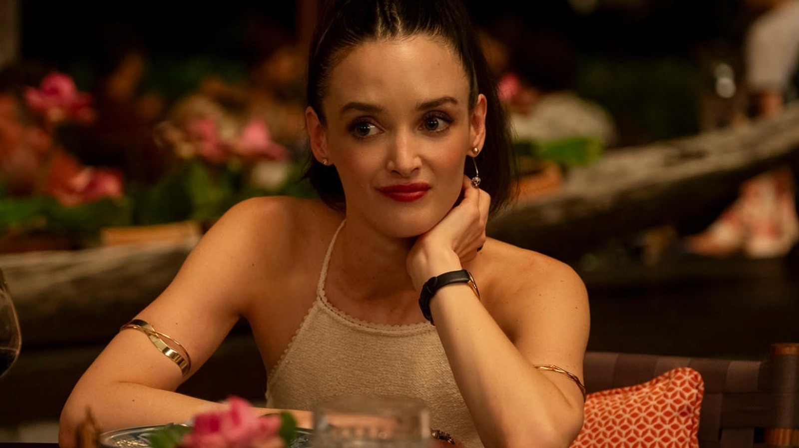 Por que a 3ª temporada de Lotus White reformulou Chloe com Charlotte Le Bon