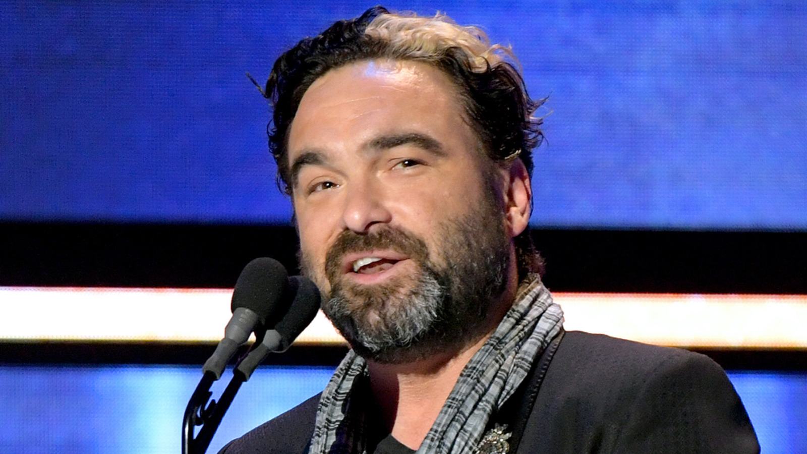Por que os Conners transformaram o David de Johnny Galecki em um pai Deadbeat