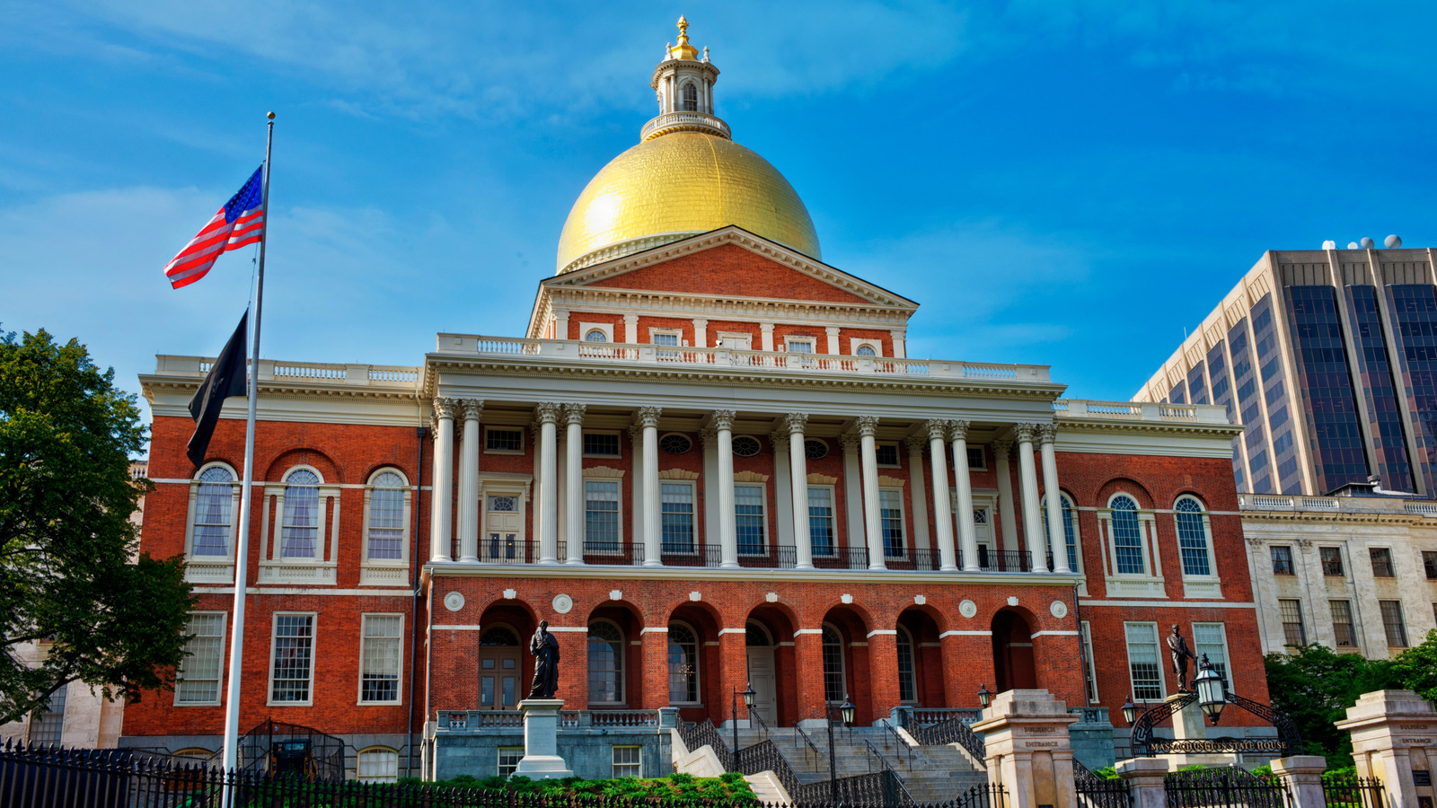 Por que Massachusetts e apenas 3 outros estados são chamados da Commonwealths?