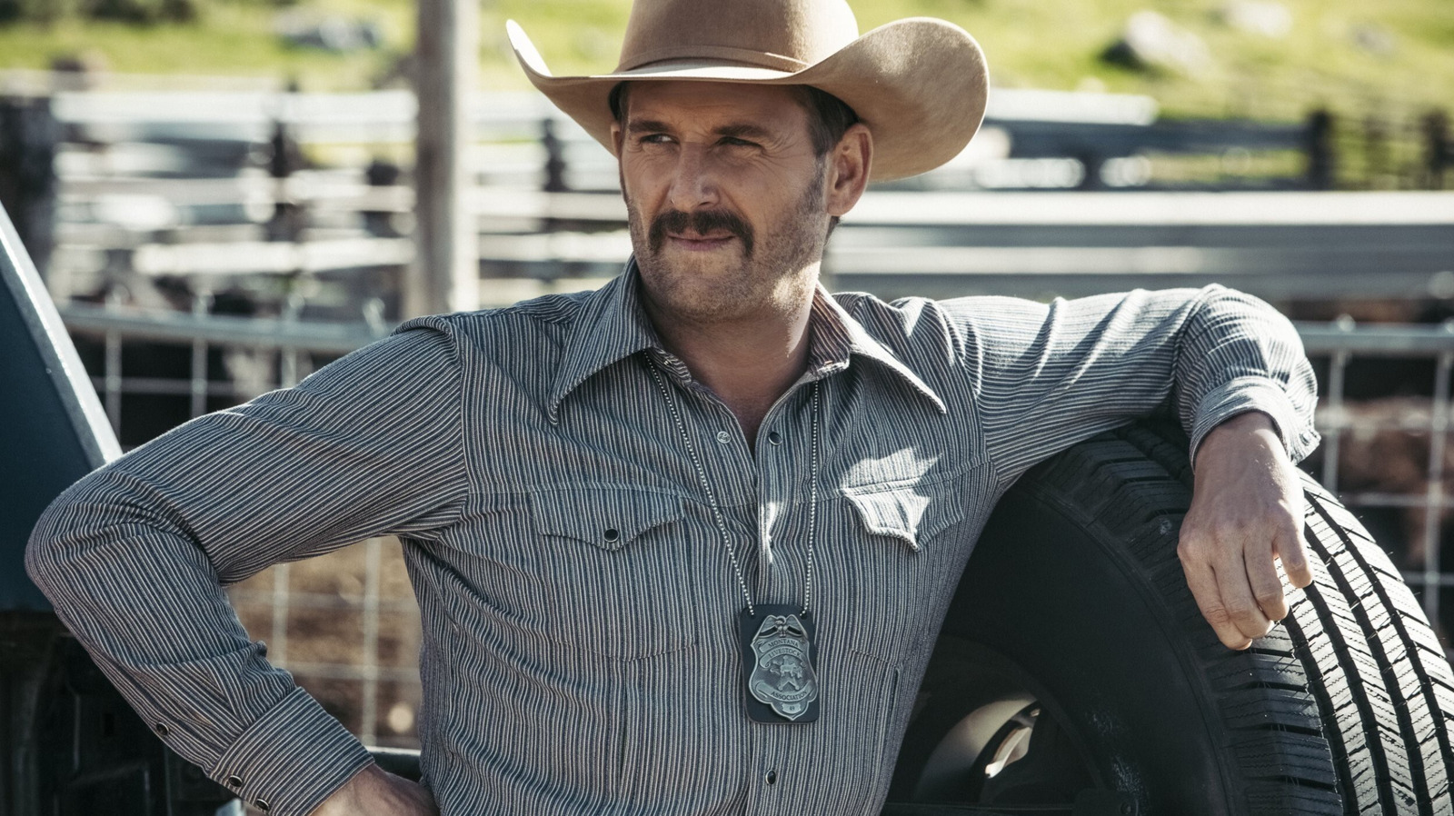 Por que as estrelas de Yellowstone Josh Lucas e Kevin Costner tiveram que ser mantidas separadas no set