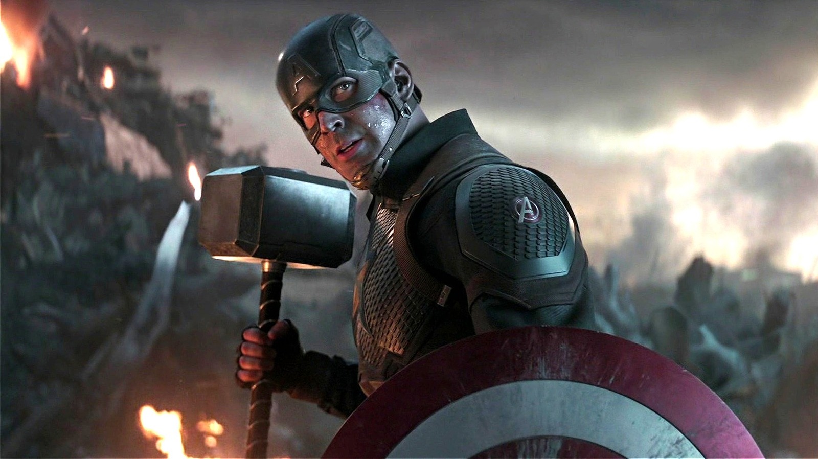 Por que o Capitão América foi capaz de elevar o martelo de Thor Mjolnir em Vingadores: Endgame