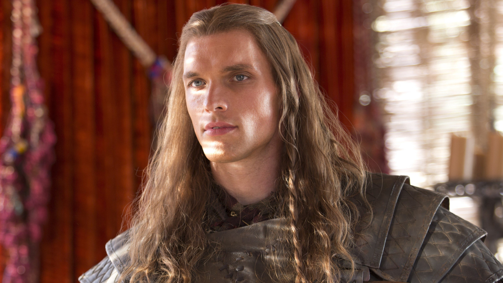 A verdadeira razão pela qual o ator Daario Naharis, Ed Skrein, deixou Game of Thrones