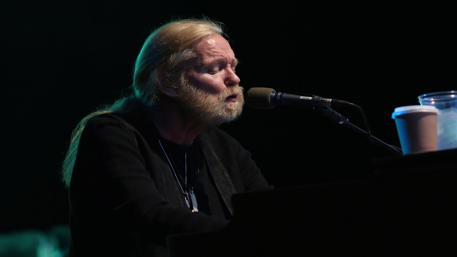 Aqui está quem herdou o dinheiro de Gregg Allman depois que ele morreu
