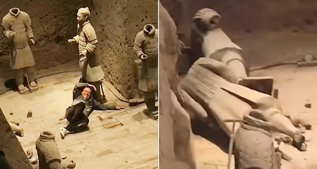 Danos turísticos dois dos guerreiros de terracota da China