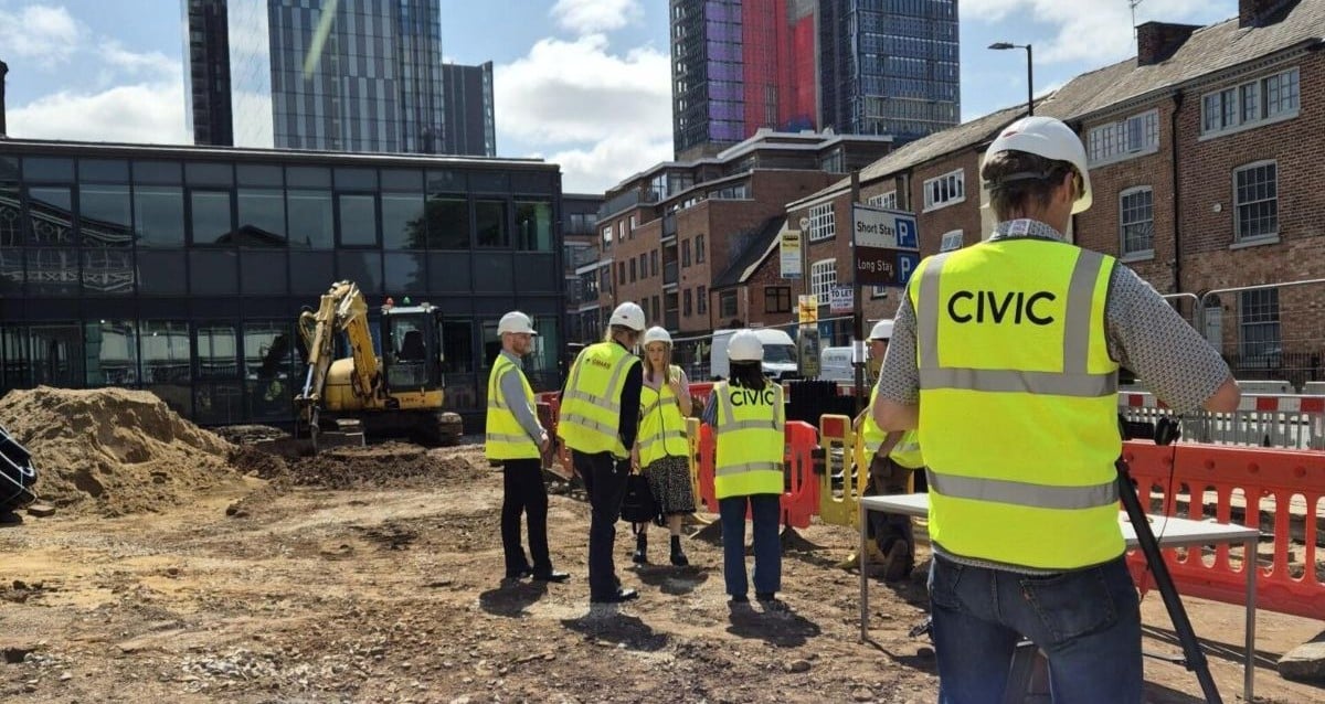 Estrada romana intacta descobriu logo abaixo de Manchester