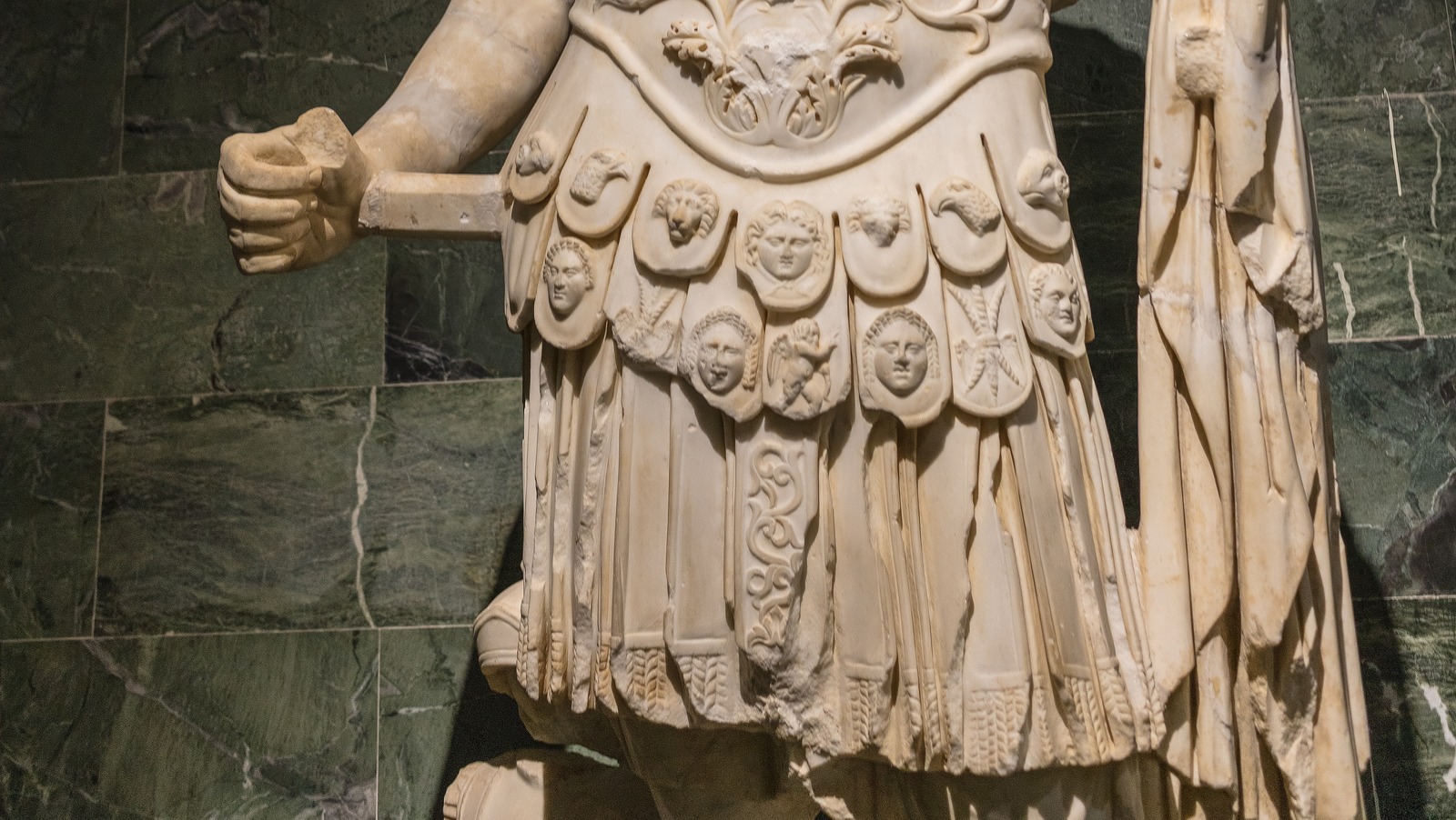 O que são essas saias soldados romanos usavam