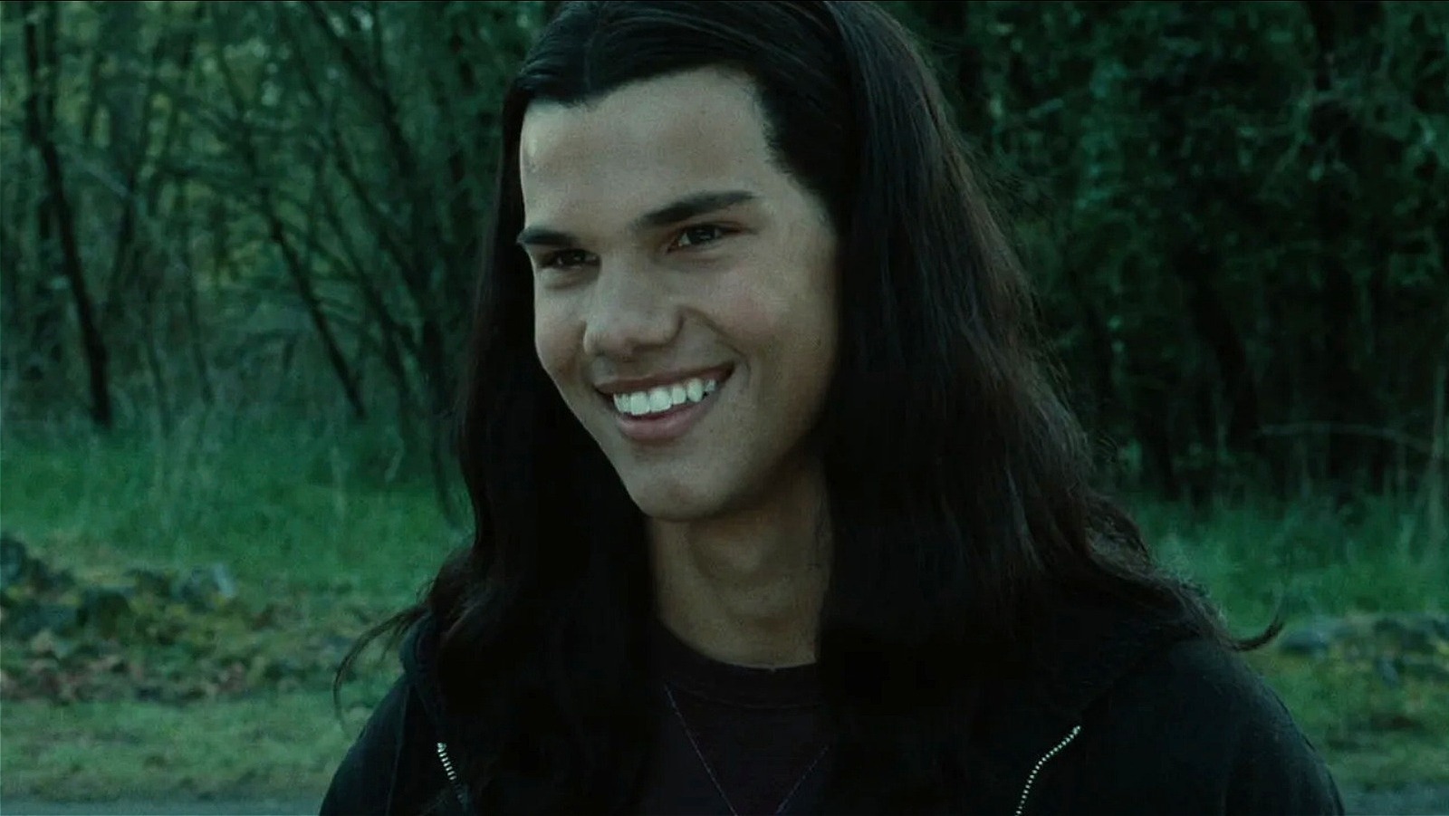 Quantos anos tinha Taylor Lautner em todo filme de Crepúsculo?