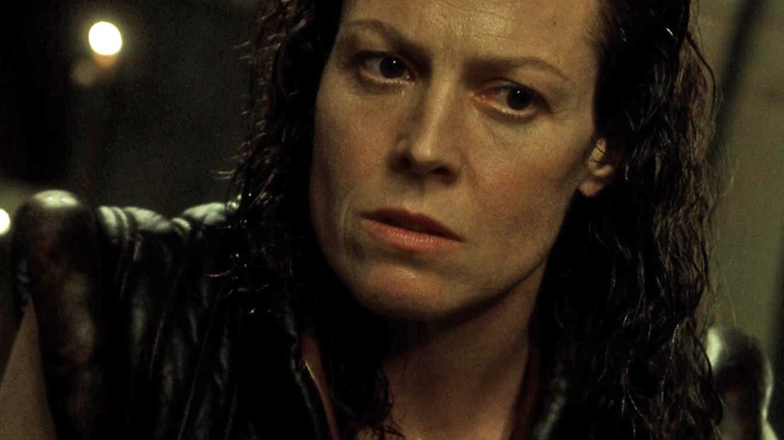 A Linha Terra é um retorno de chamada assustador para Alien: Ressurreição