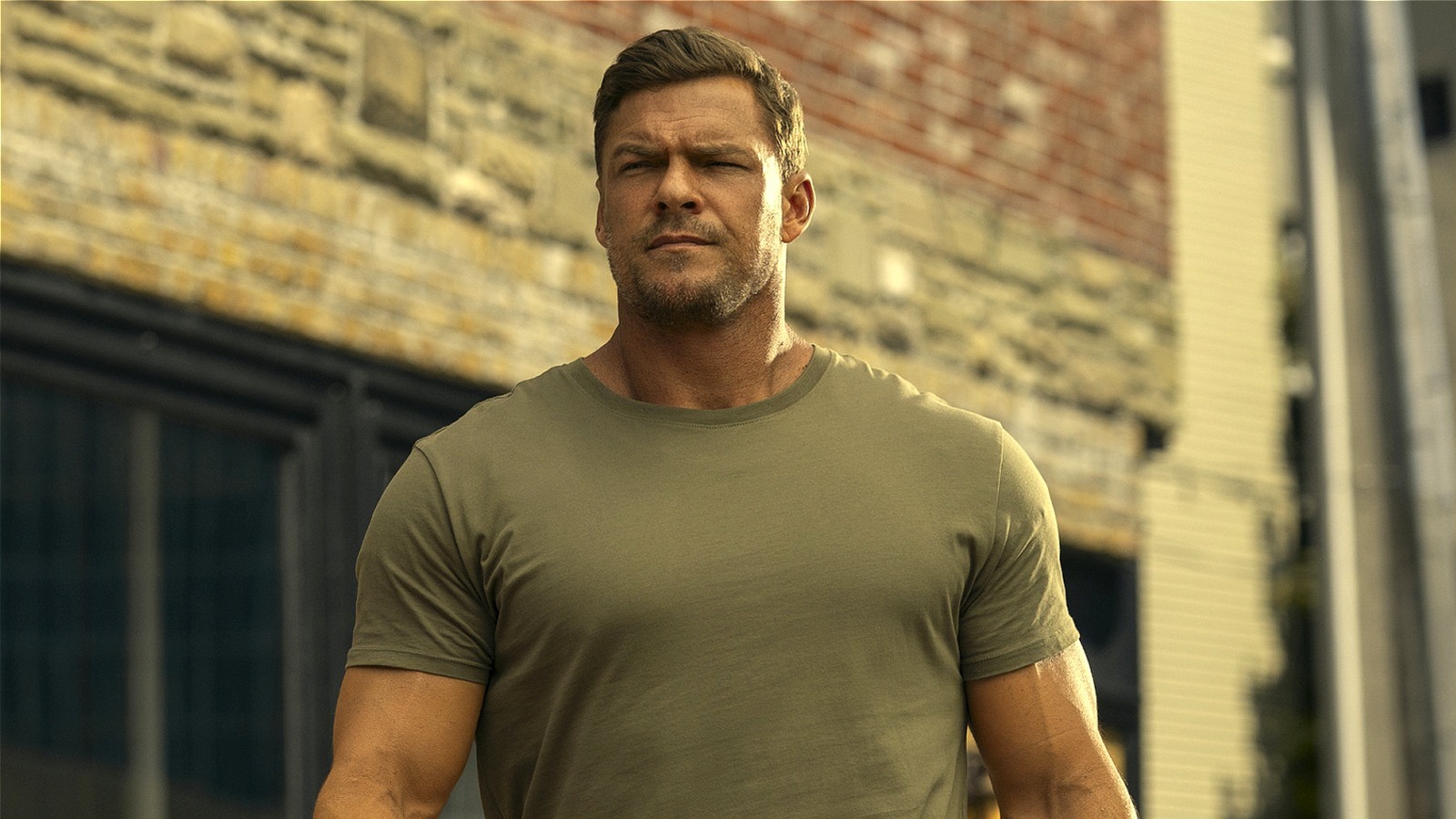 Como Alan Ritchson 'destruiu' seu corpo para dar vida ao Reacher